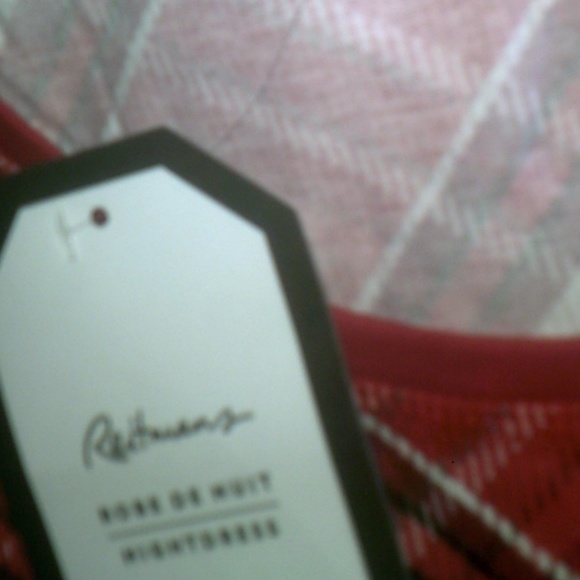 New Tommy Hilfiger 2pc. Sleep wear gift set - Picture 3 of 3